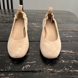 Everlane nude heels